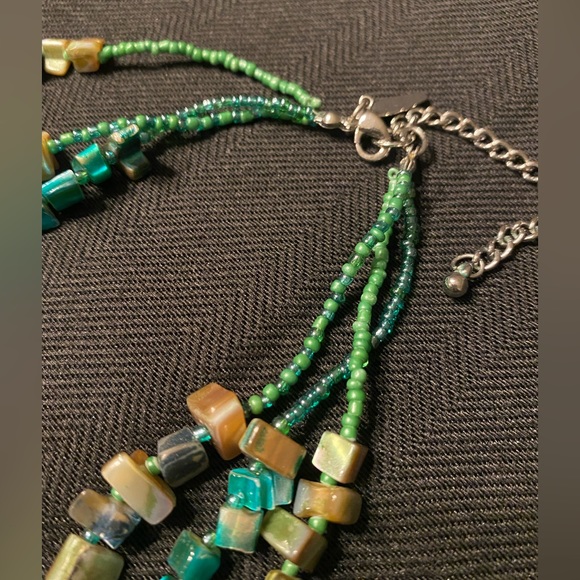 Multi-strand Necklace with Shell Pendent - Picture 5 of 5